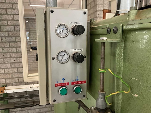 Onsrud w-304 verticale bovenfreesmachine - afbeelding 3 van  22