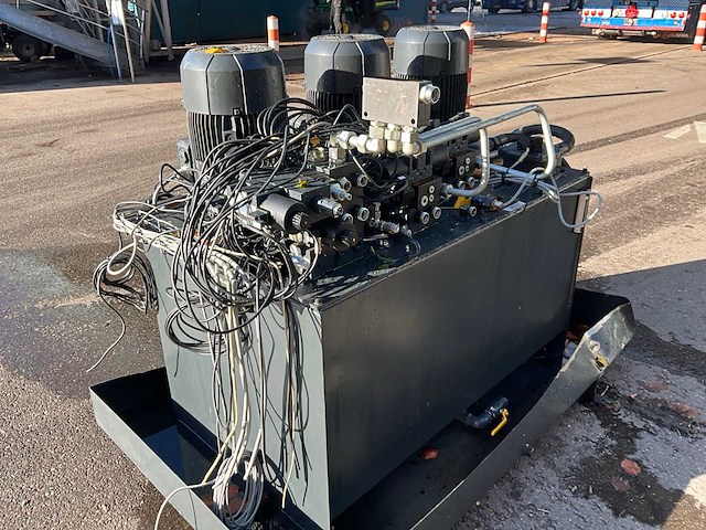 Ontschorsapparaat / debarker - afbeelding 4 van  20