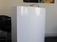 Ontvangstbalie/receptiemeubel afm. 127 x 65 x 110 cm. met lichte gebruikssporen. - afbeelding 2 van  2