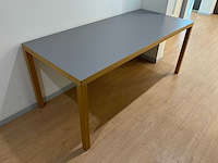 Ontwerp tafels en stoelen - afbeelding 3 van  10