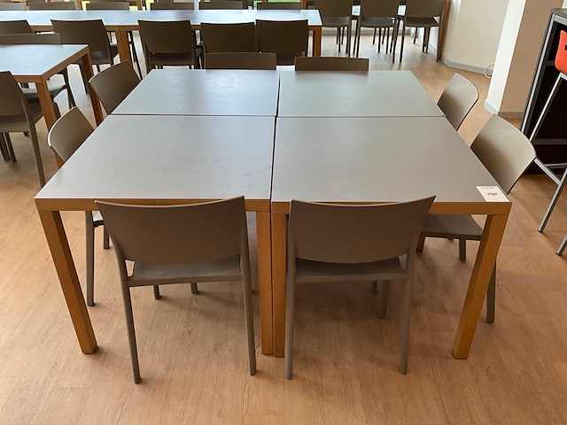 Ontwerp tafels en stoelen - afbeelding 4 van  10