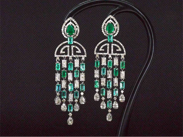 Oorbellen edelstenen diamant - afbeelding 1 van  11