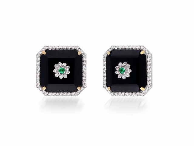 Oorbellen met natuurlijke smaragden, onixen en diamanten - afbeelding 1 van  4