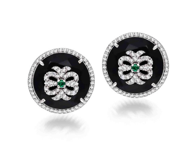 Oorbellen met smaragd onyx en diamanten - afbeelding 5 van  5