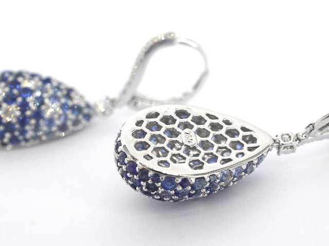 Oorhangers van 18 carats goud met diamanten met groene en blauwe saffieren - afbeelding 8 van  10