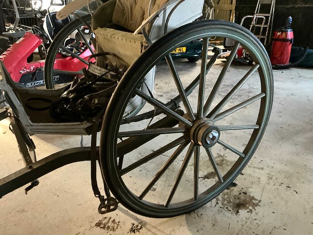 Oostenrijkse sjees paarden koets - afbeelding 8 van  8