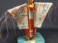 Ooster popje op basement - afbeelding 2 van  3