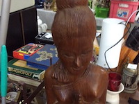 Oosters houten beeld - afbeelding 2 van  3