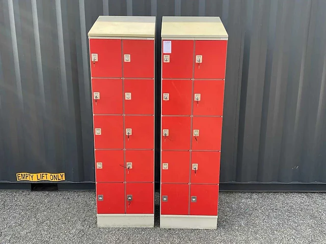 Oostwoud - 10-vaks lockerkast (2x) - afbeelding 1 van  5