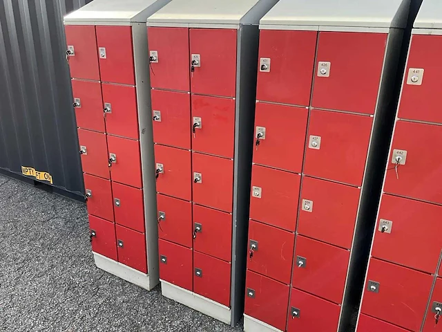 Oostwoud - 10-vaks lockerkast (6x) - afbeelding 4 van  5