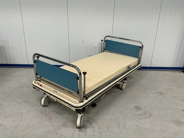 Oostwoud 32111111 ziekenhuisbed - afbeelding 2 van  3