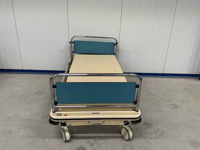 Oostwoud 32111111 ziekenhuisbed - afbeelding 3 van  3