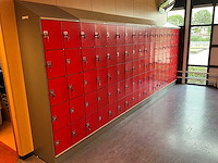 Oostwoud international - lockerkast - afbeelding 1 van  2