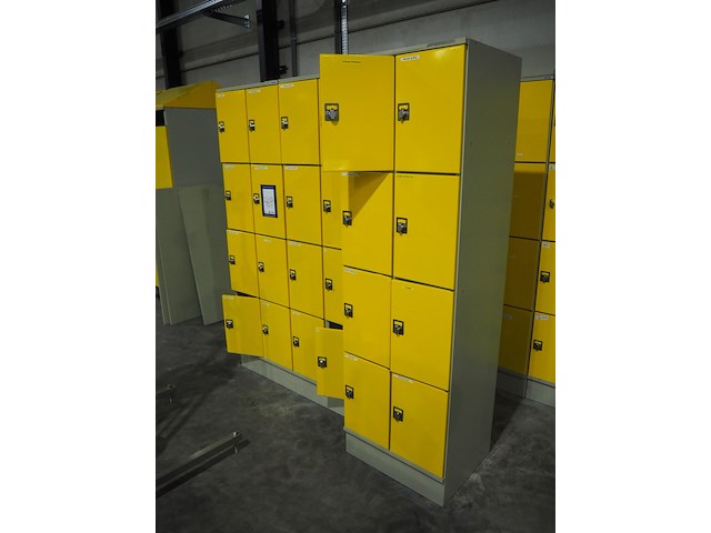 Oostwoud - afbeelding 2 van  3