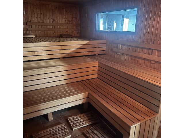 Op gas gestookte finse sauna, 2020 - afbeelding 1 van  12