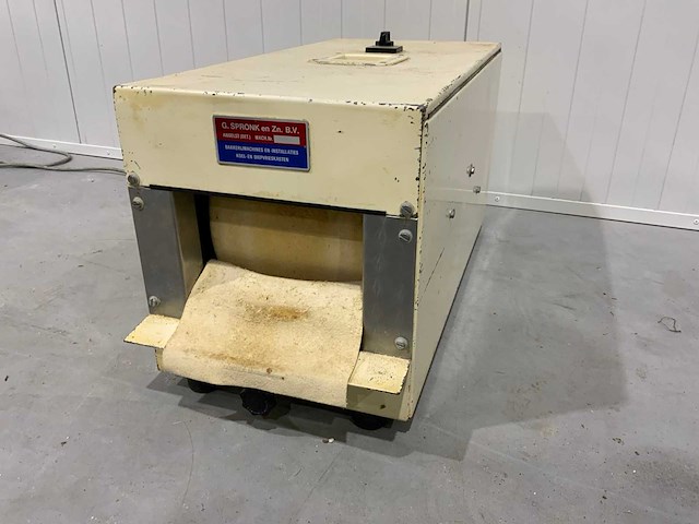 Op ‘t root puntjesmachine - afbeelding 1 van  4