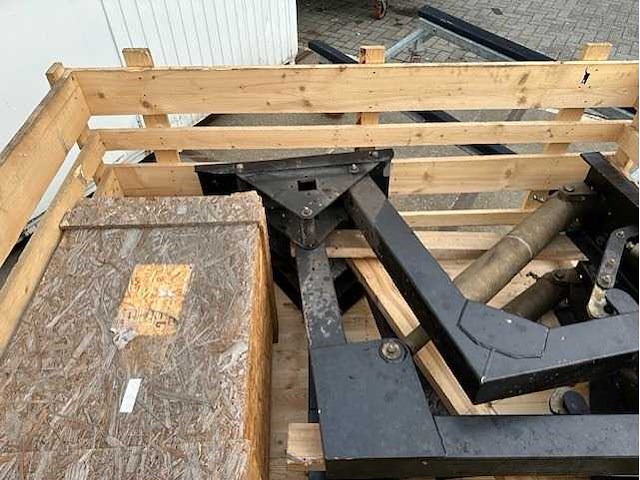 Opacmare - 5232 - hydraulisch zwemplateau - afbeelding 7 van  12