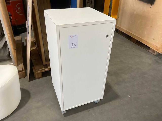 Opbergkast (2x) - afbeelding 1 van  4