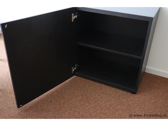 Opbergkast met deur - afbeelding 3 van  3