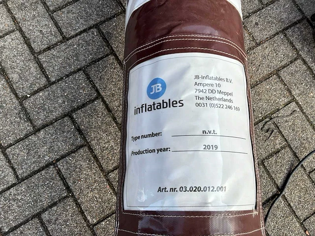 Opblaasbare après-skihut - afbeelding 8 van  11