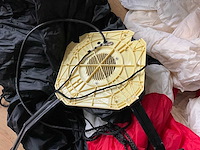 Opblaasbare kerstman - afbeelding 2 van  2