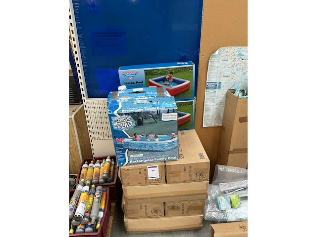 Opblaaszwembad (12x) - afbeelding 2 van  5