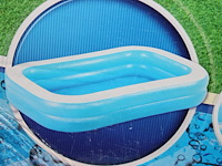 Opblaaszwembad bestway, afm. 262 cm x 175 cm x 51 cm. - afbeelding 2 van  2