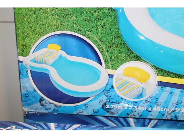 Opblaaszwembad bestway staycation met ingebouwde loungestoel, afm. 279 cm x 234 cm x 48 cm. - afbeelding 2 van  2