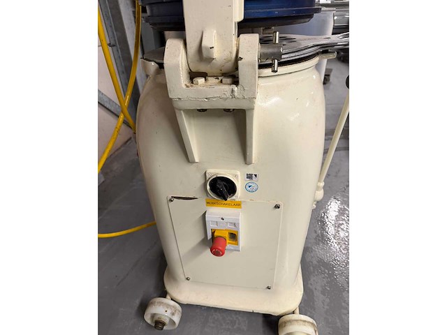 Opboller - opbolmachine - afbeelding 3 van  4