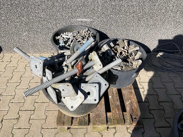 Opbouw steigerdelen - afbeelding 2 van  11