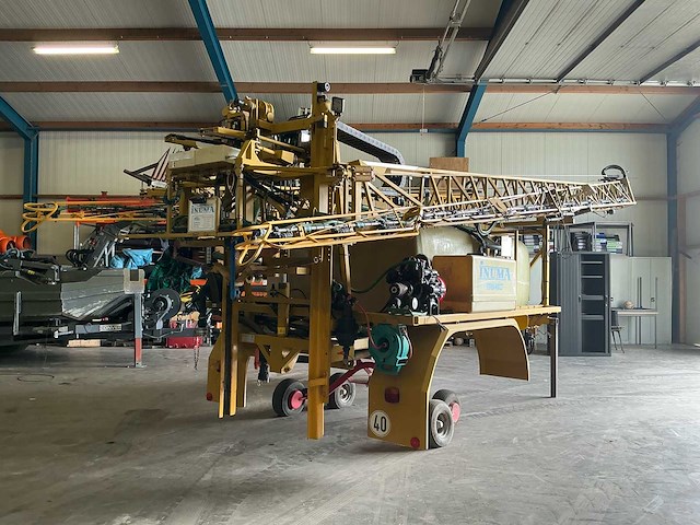 Opbouw veldspuitmachine - afbeelding 12 van  19
