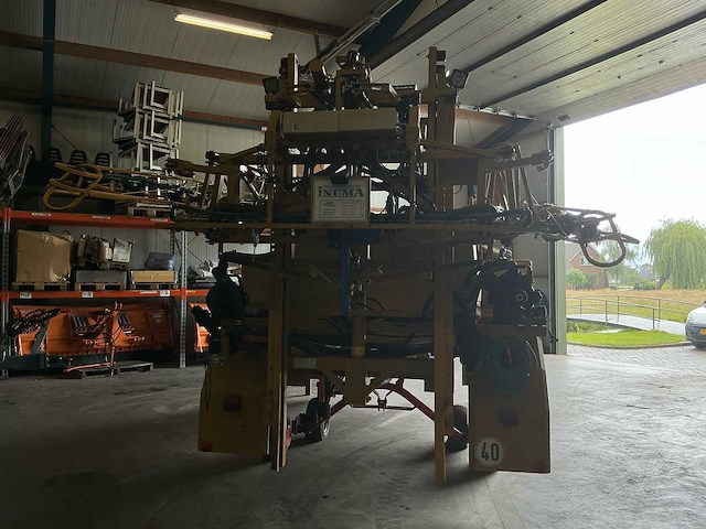 Opbouw veldspuitmachine - afbeelding 14 van  19