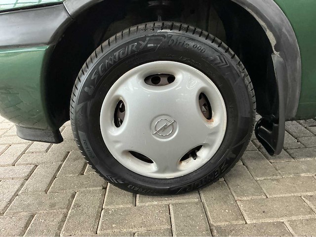 Opel - 1999 - corsa - 1.2i-16v strada - personenauto - afbeelding 4 van  30