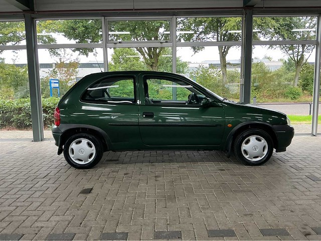 Opel - 1999 - corsa - 1.2i-16v strada - personenauto - afbeelding 28 van  30