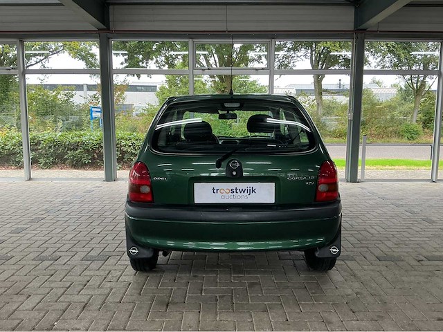 Opel - 1999 - corsa - 1.2i-16v strada - personenauto - afbeelding 30 van  30