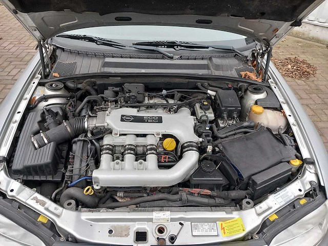Opel - 2000 - vectra wagon - 2.5 v6 sport edition ii - personenauto - afbeelding 8 van  19