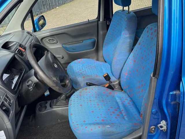 Opel - 2001 - agila - 1.2-16v comfort - personenauto - afbeelding 7 van  10