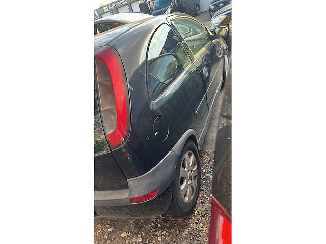 Opel - 2002 - corsa - 1.2-16v comfort - 83-skd-1 - afbeelding 7 van  12