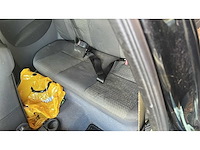 Opel - 2002 - corsa - 1.2-16v comfort - 83-skd-1 - afbeelding 11 van  12