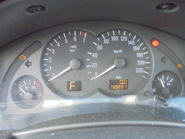 Opel - 2003 - meriva - 1.6-16v essentia - 19-nd-dd - afbeelding 3 van  13