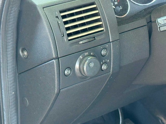 Opel - 2003 - meriva - 1.6 enjoy - 02-nd-nn - personenauto - afbeelding 6 van  16