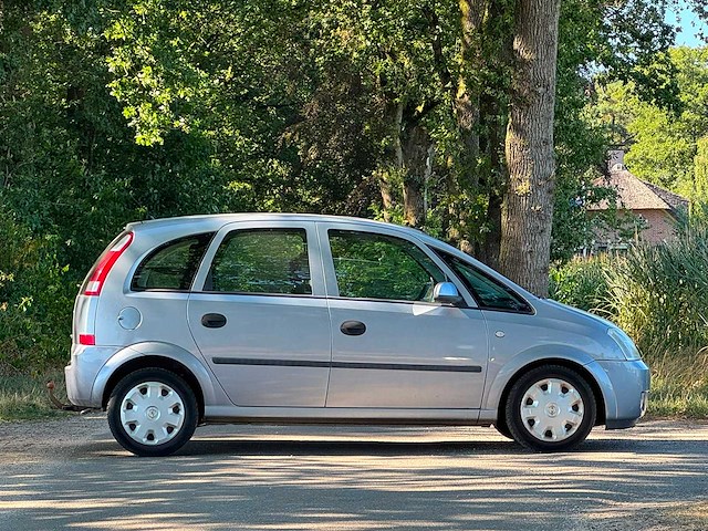 Opel - 2003 - meriva - 1.6 enjoy - 02-nd-nn - personenauto - afbeelding 14 van  16