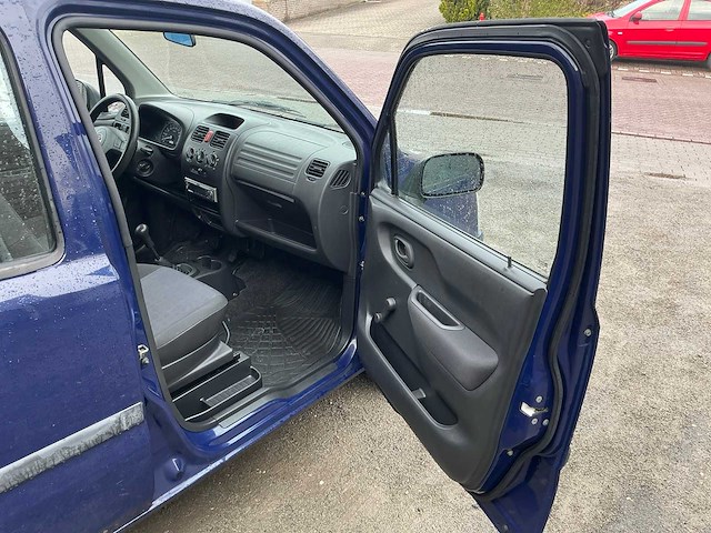 Opel - 2004 - agila - 1.0-12v flexx - personenauto (31-pv-hh) - afbeelding 3 van  20