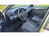 Opel - 2004 - astra - 1.4 enjoy - 23-pk-gf - afbeelding 4 van  9