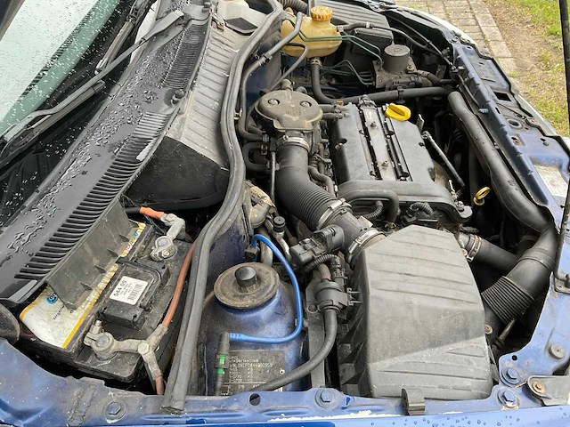 Opel - 2004 - corsa - 1.2-16v maxx - personenauto - afbeelding 24 van  25