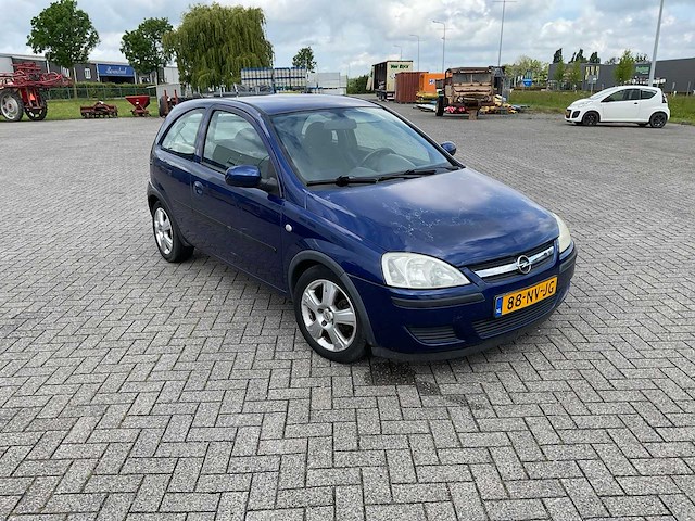 Opel - 2004 - corsa - 1.2-16v maxx - personenauto - afbeelding 2 van  25