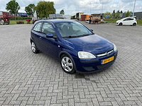 Opel - 2004 - corsa - 1.2-16v maxx - personenauto - afbeelding 2 van  25