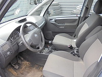 Opel - 2004 - meriva - 1.6 cosmo - 07-pf-gh - afbeelding 13 van  14