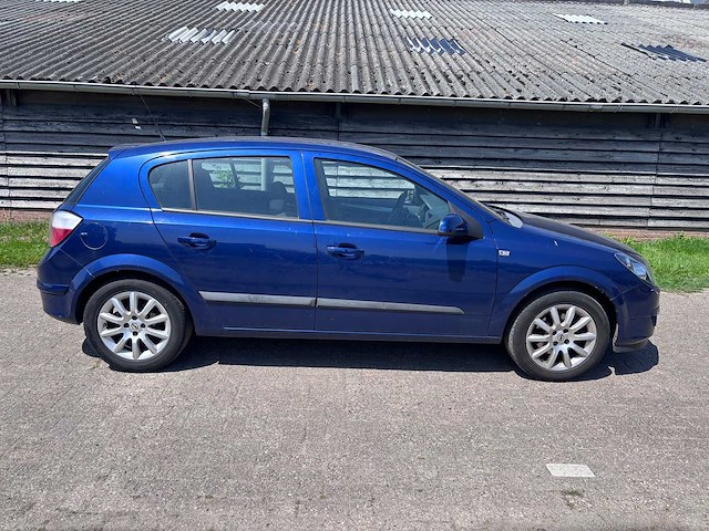 Opel - 2005 - astra - 1.4 enjoy - personenauto - afbeelding 5 van  22