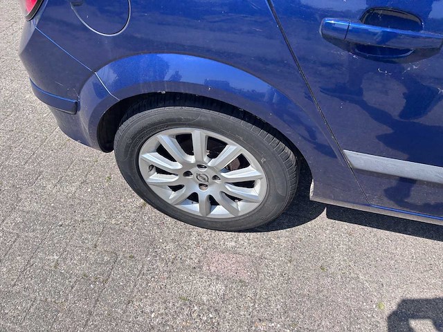 Opel - 2005 - astra - 1.4 enjoy - personenauto - afbeelding 17 van  22